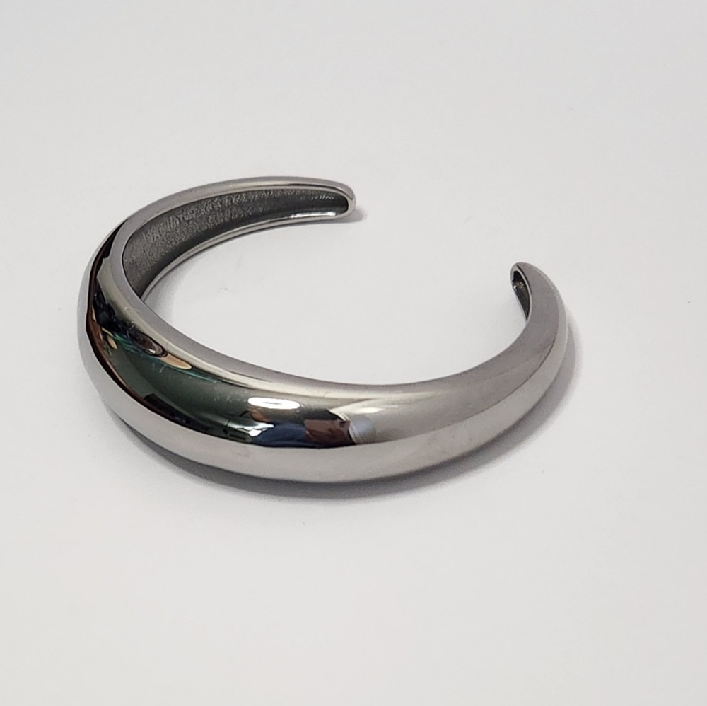 Silver Essential Cuff Bracelet